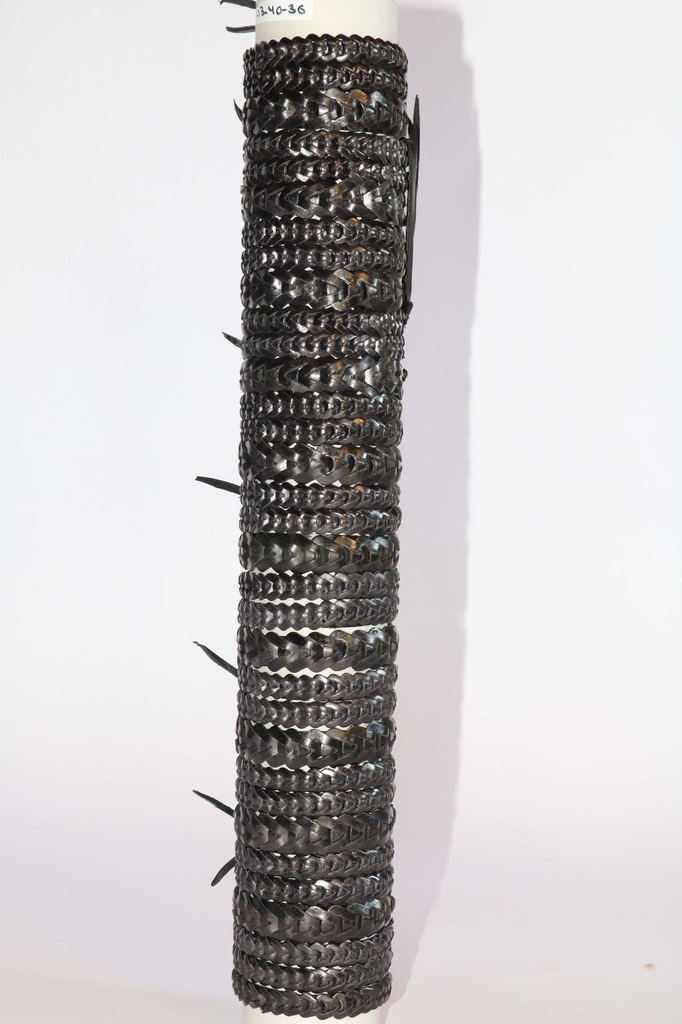 NARUKVICE OD KOŽE PLETENE CRNE