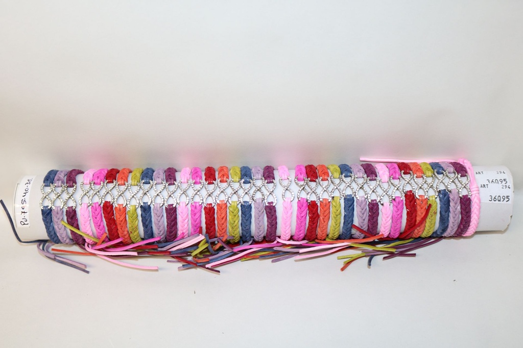 NARUKVICE OD KOŽE SA ZNAKOM BESKONAČNOSTI OD ŠTRASA