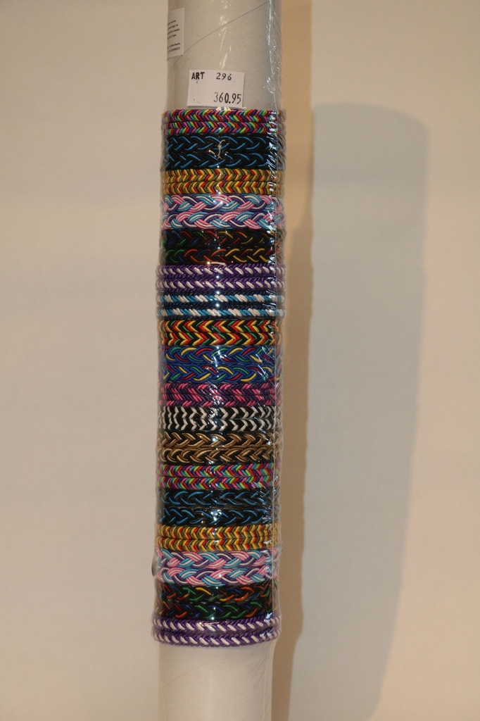 NARUKVICE OD KOŽE SA ZNAKOM BESKONAČNOSTI OD ŠTRASA