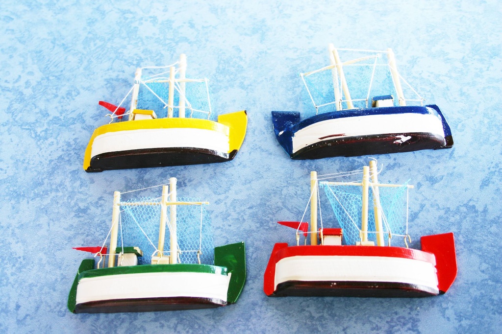 DRVENA RIBARICA S MAGNETOM 6,5x8,5cm 