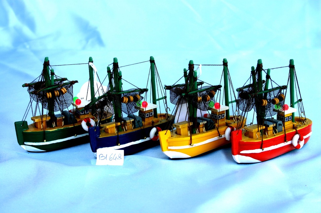 DRVENA RIBARICA CM. 10 