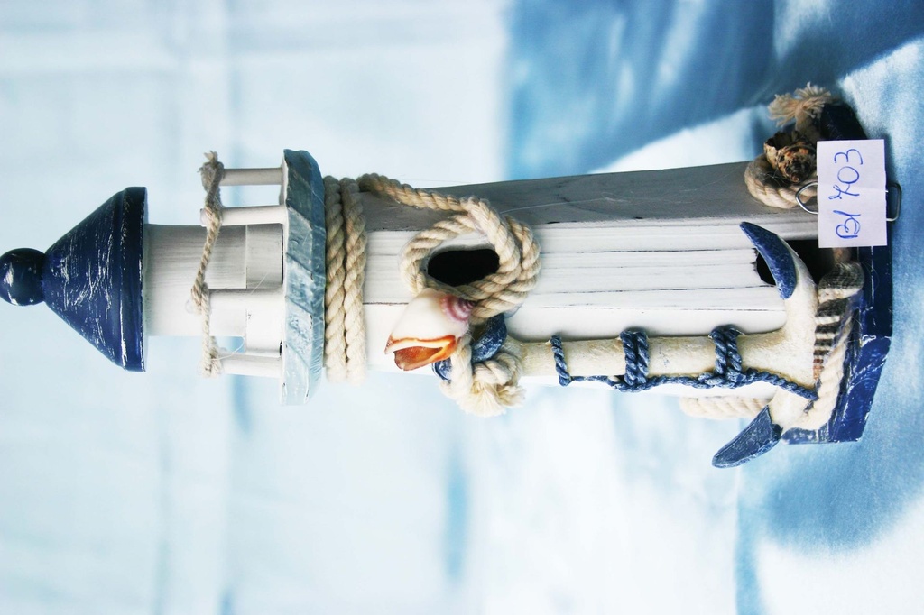 DRVENI SVJETIONIK H.23cm 