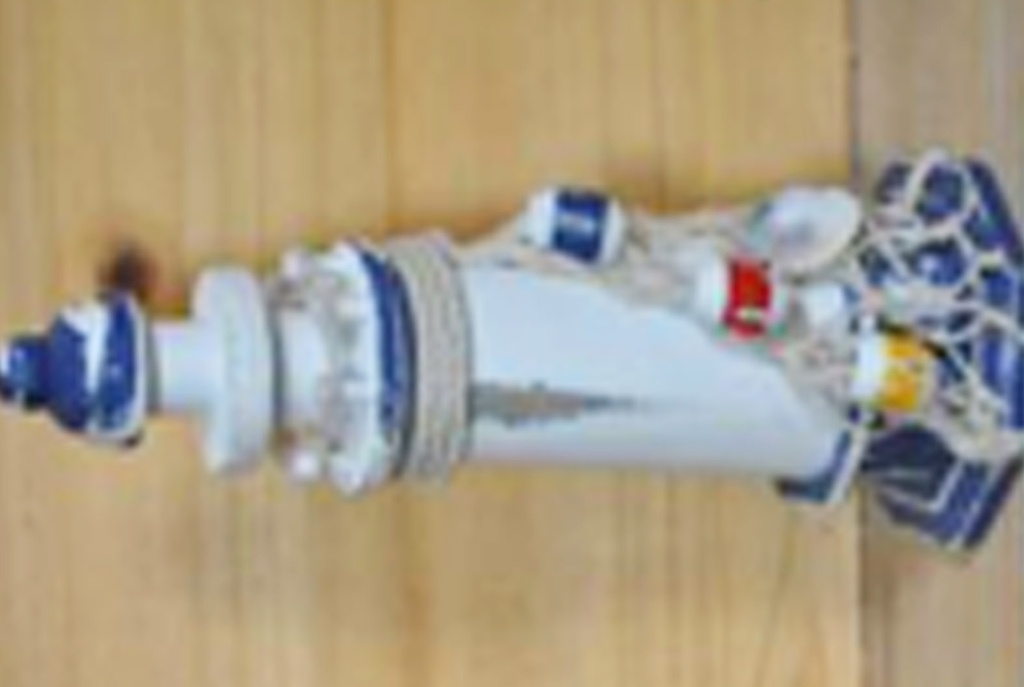 DRVENI SVJETIONIK  20.5x7.5x7.5cm 