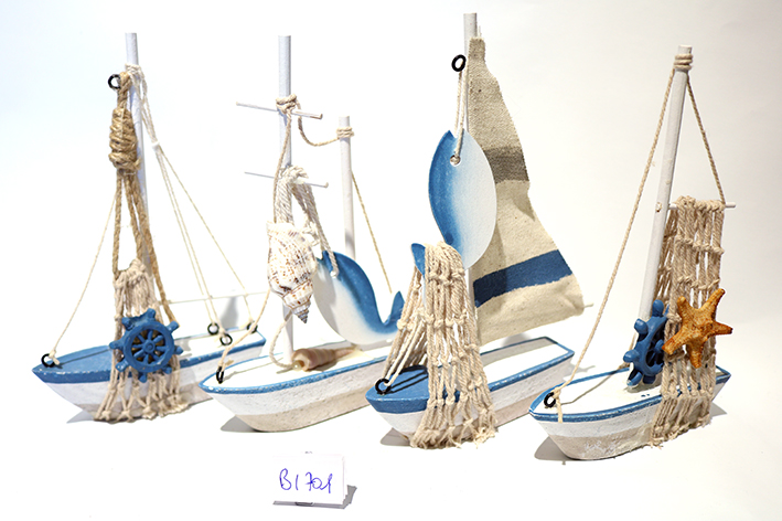 DRVENA JEDRILICA 17*11 CM 4 MODELA