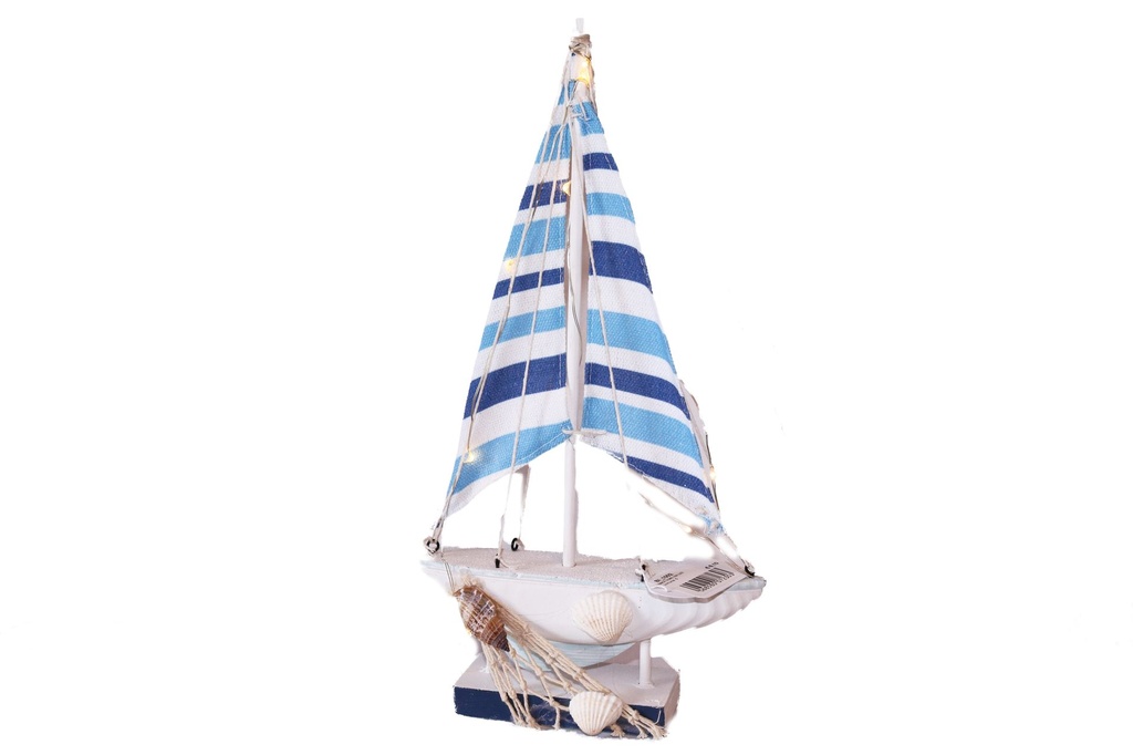 DRVENA JEDRILICA SA SVJETLOM