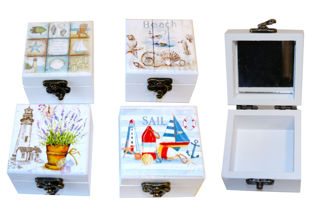 DRVENA KUTIJA 6.5*6.5 CM 