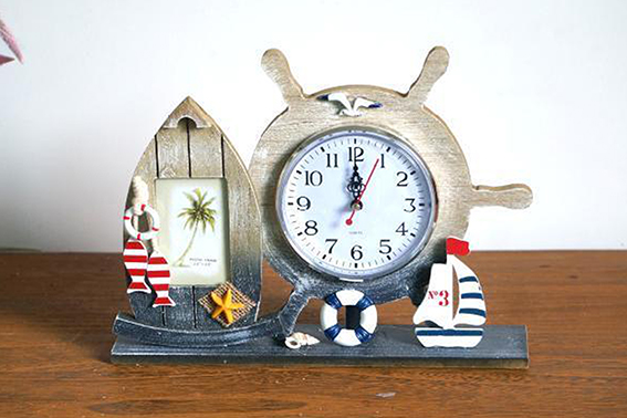 DRVENO KORMILO SA SATOM