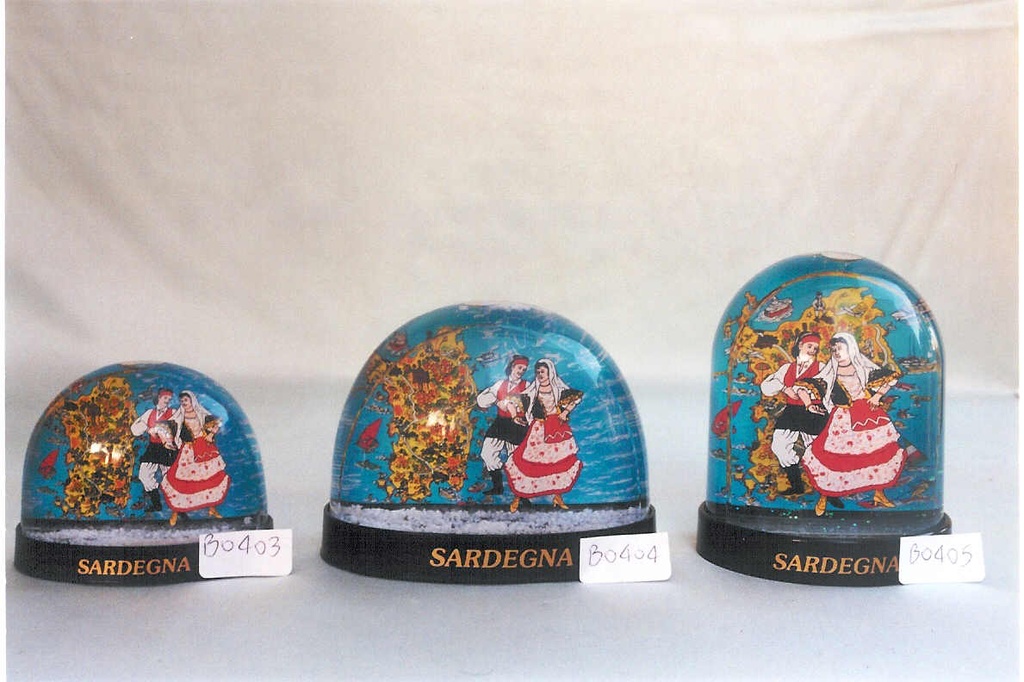 SNJEŽNA KUGLA SARDEGNA - COSTUME 7,5x9 