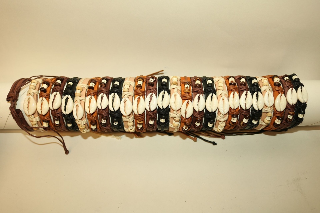 NARUKVICA OD ŠKOLJKI