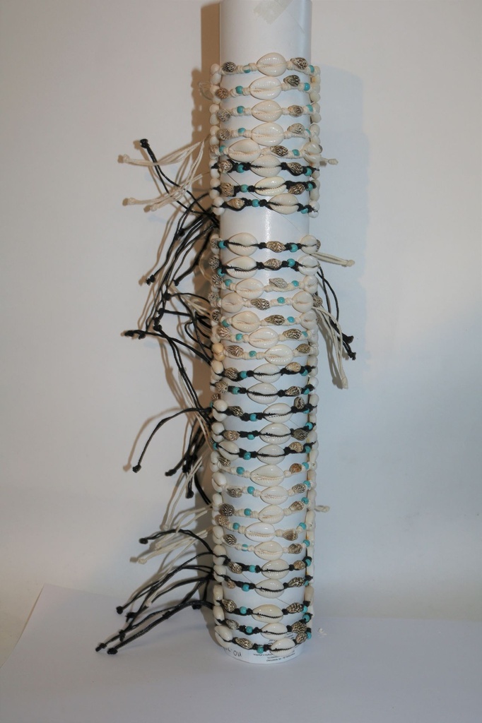 NARUKVICA OD ŠKOLJKI