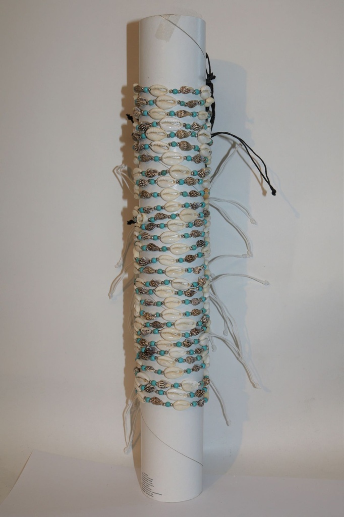 NARUKVICA OD ŠKOLJKI