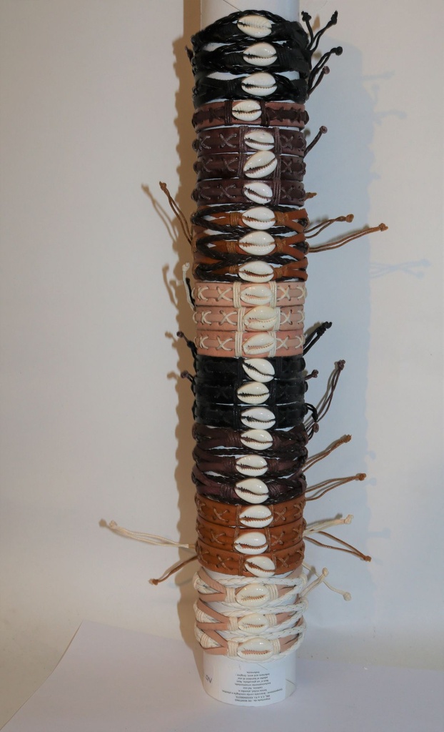 NARUKVICA OD ŠKOLJKI