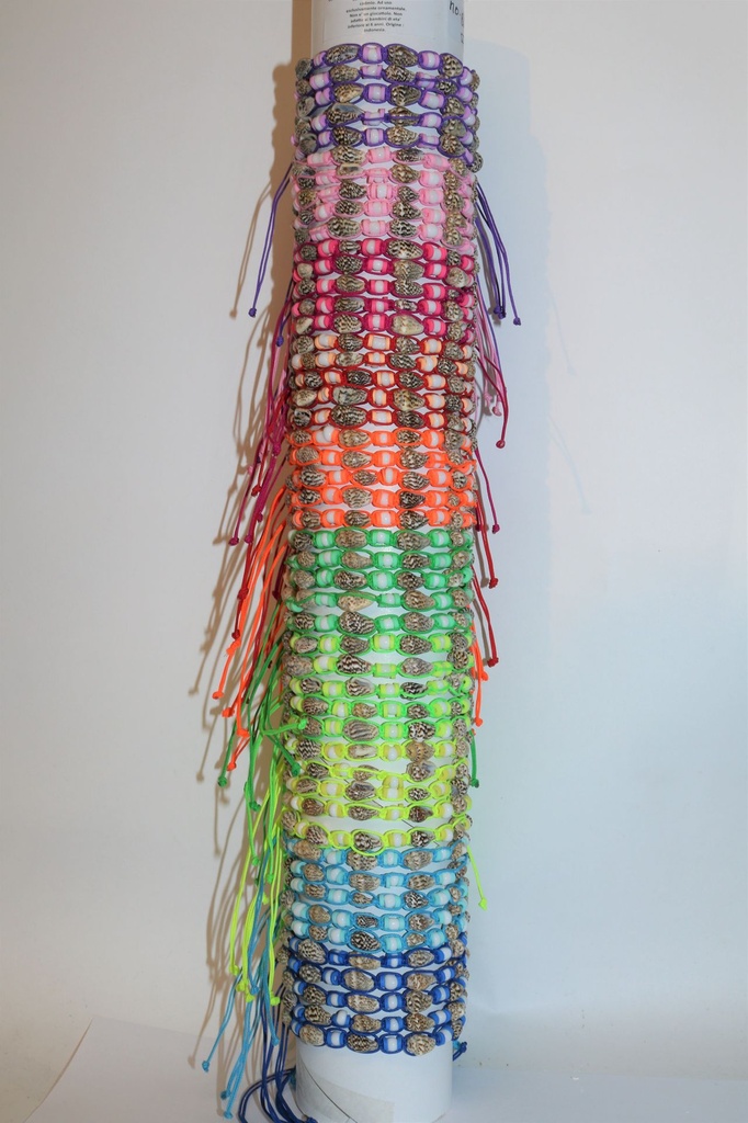 NARUKVICA OD ŠKOLJKI