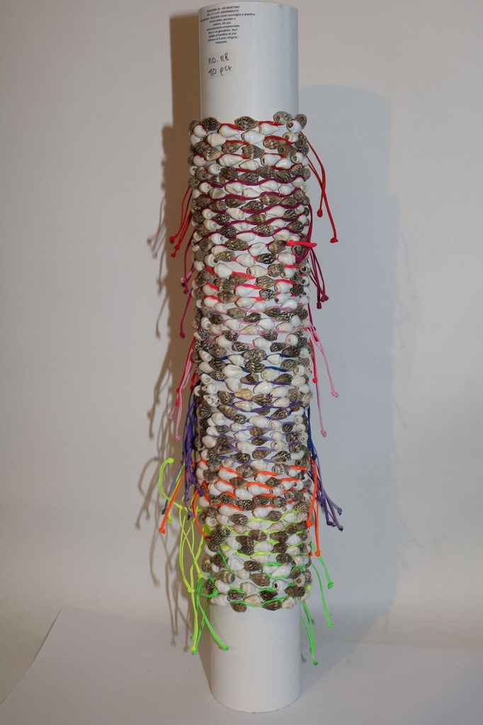 NARUKVICA OD ŠKOLJKI