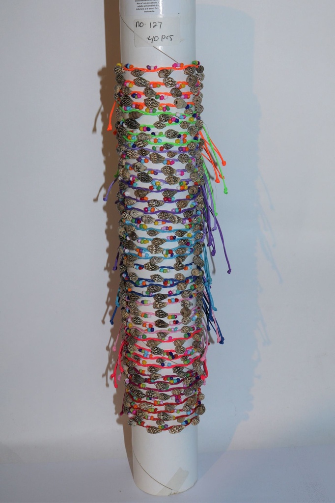 NARUKVICA OD ŠKOLJKI