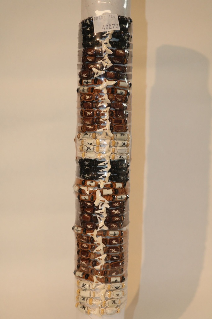 NARUKVICA OD ŠKOLJKI