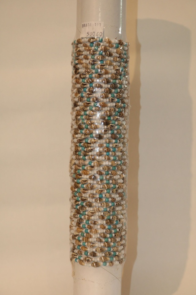 NARUKVICA OD ŠKOLJKI