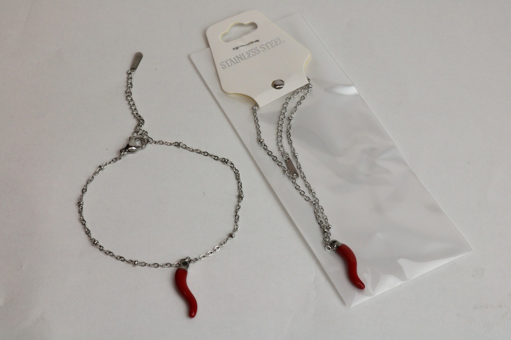 NARUKVICA OD ČELIKA