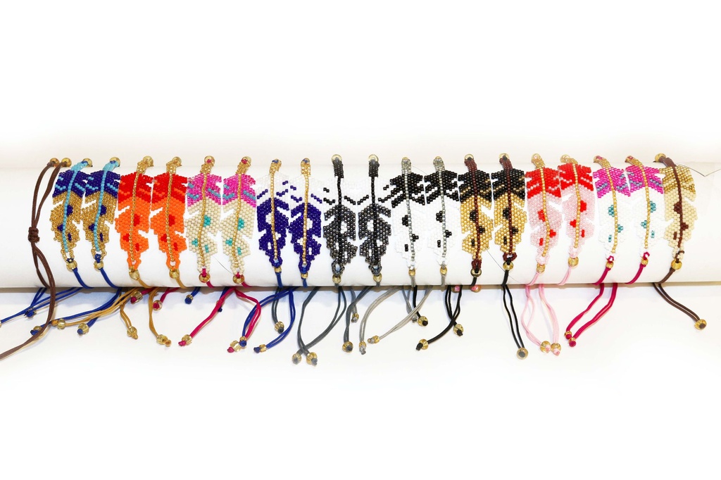 NARUKVICA OD POLIESTERA