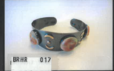 NARUKVICA SA ŠKOLJKOM