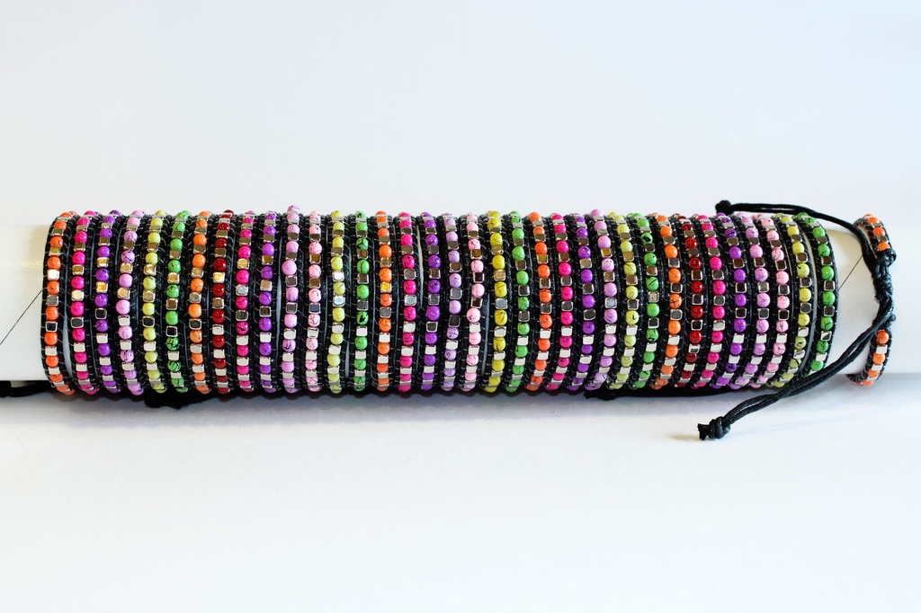 NARUKVICA OD POLIESTERA