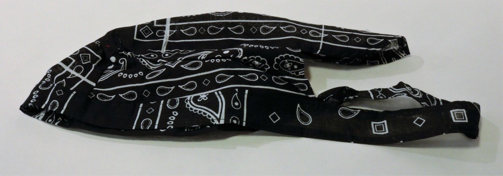 MARAMA ZA GLAVU CRNA