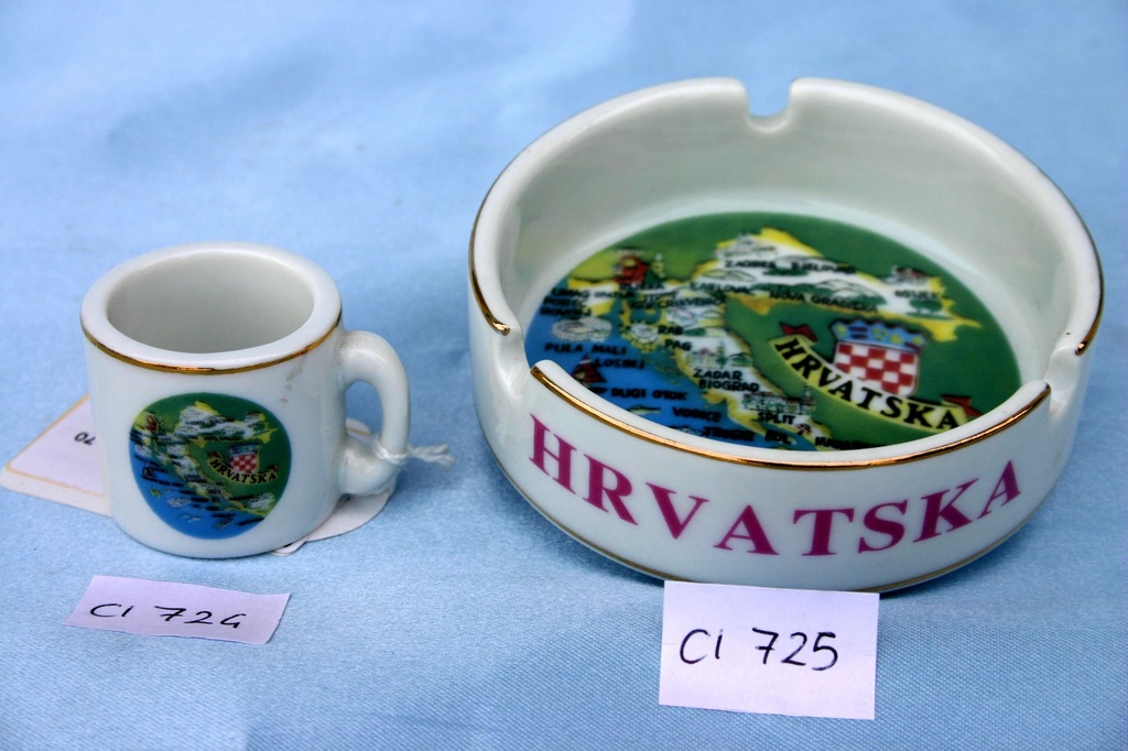 MALA KERAMIČKA ŠALICA CROATIA