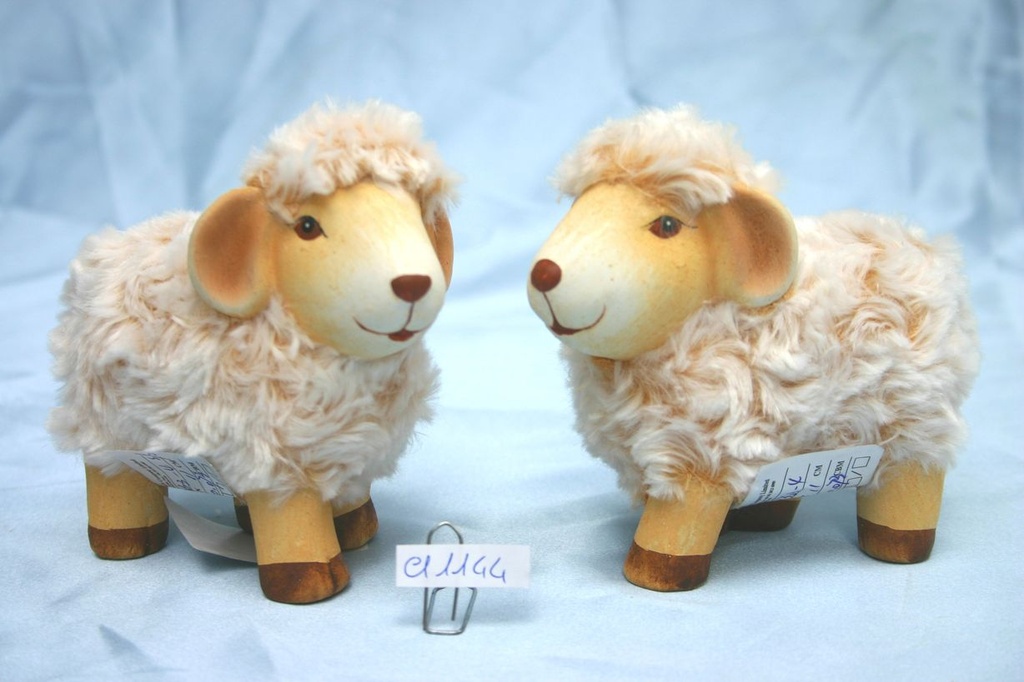 KERAMIČKA OVCA 12x7,5x11 