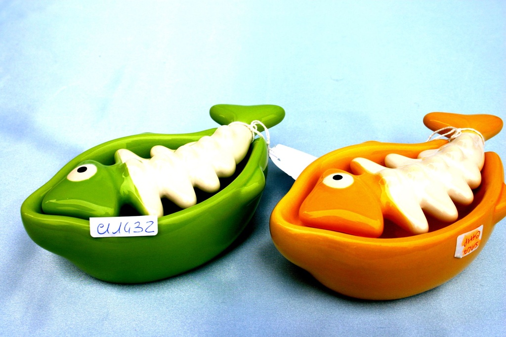 POSACENERE CER.ALLUNGATO LISCA PESCE 