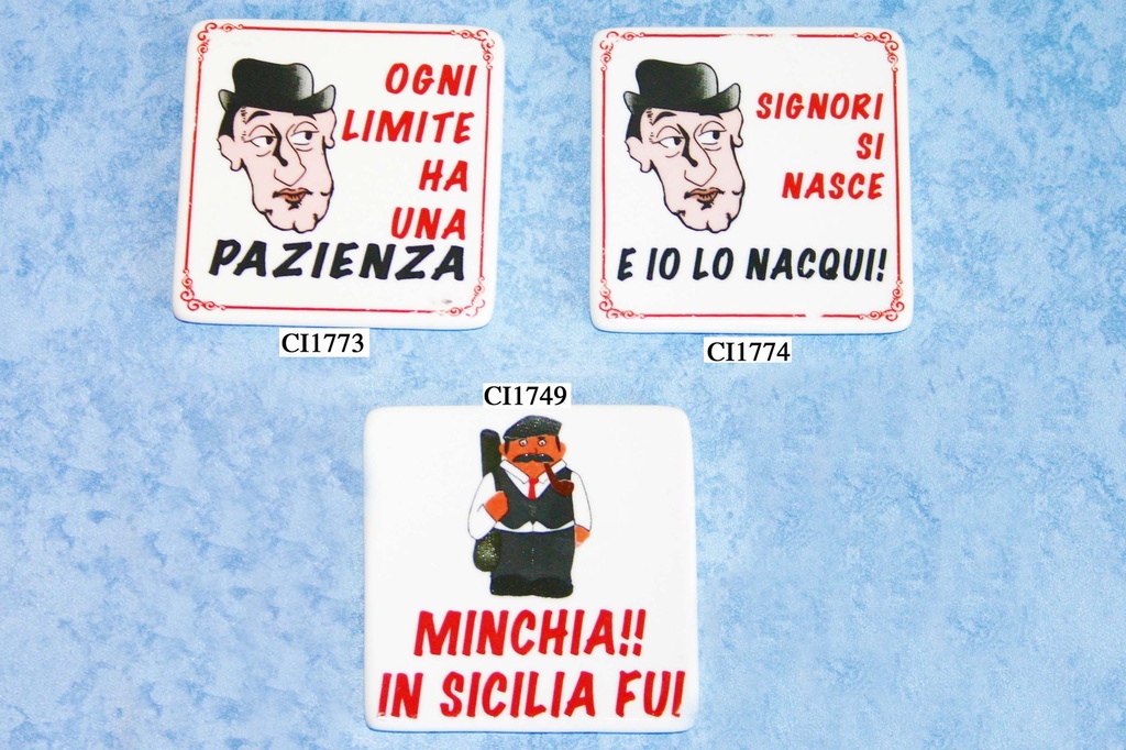 MAGNETE CERAMICA MOTTI "OGNI LIMITE HA UNA ..." 