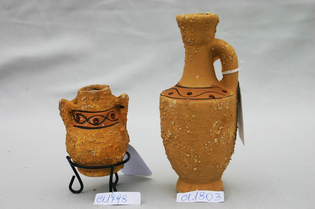 KERAMIČKA AMFORA 13 cm 