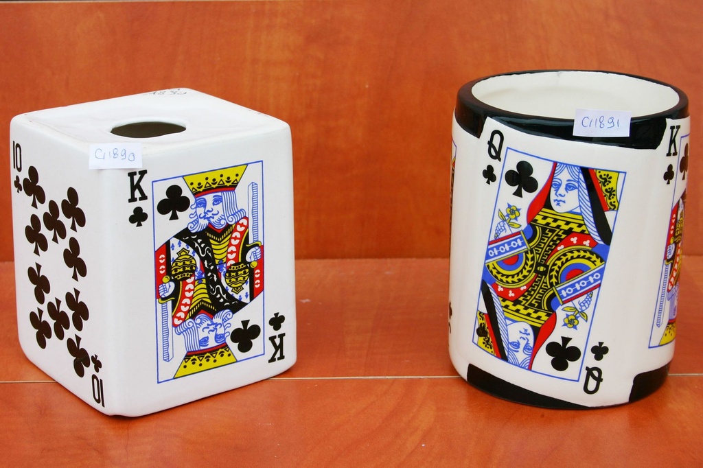 KERAMIČKA PEPELJARA