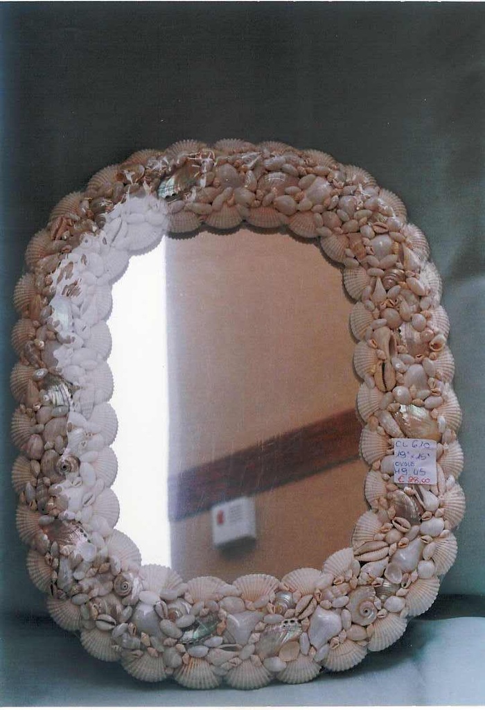 OGLEDALO OD ŠKOLJKI 47.5*37.5 CM 