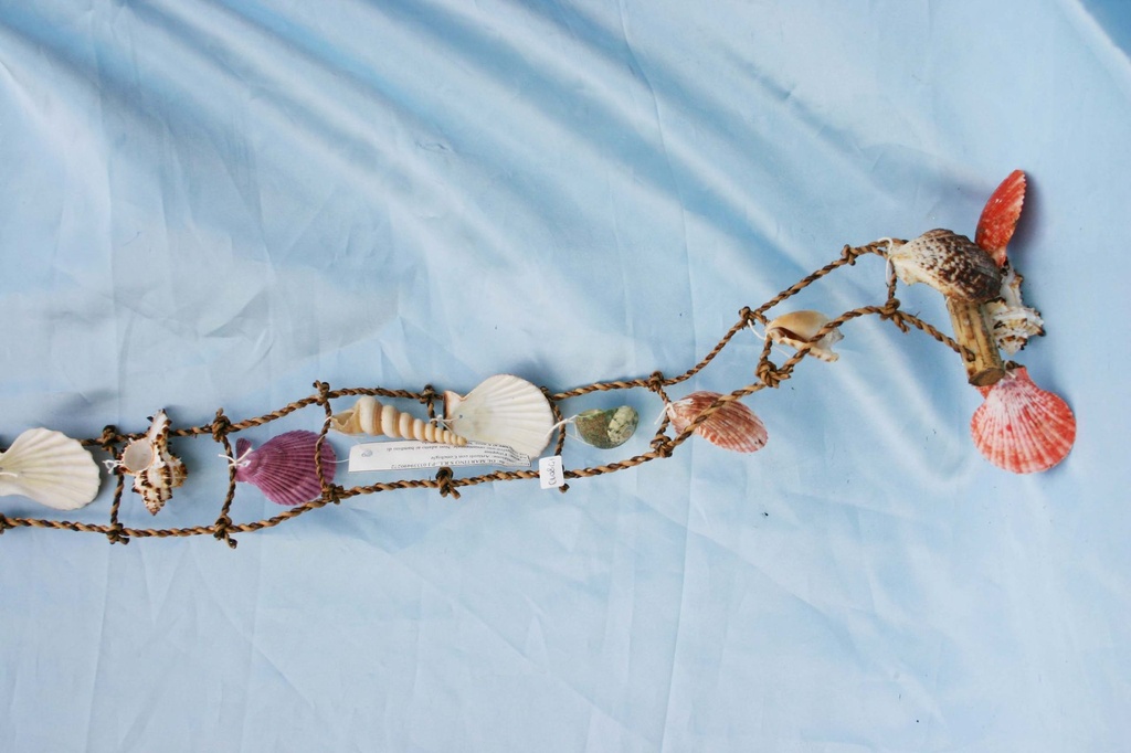 MREŽA SA ŠKOLJKAMA 83x9cm 