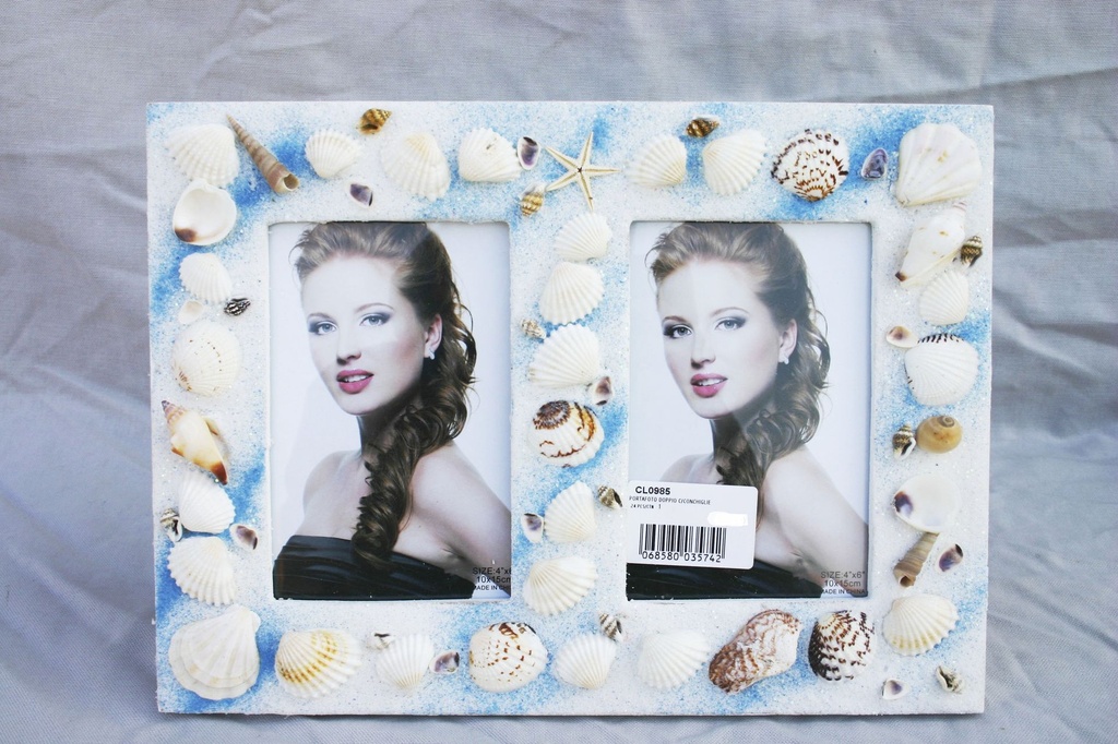 OKVIR ZA SLIKU SA ŠKOLJKAMA 22x30 CM 