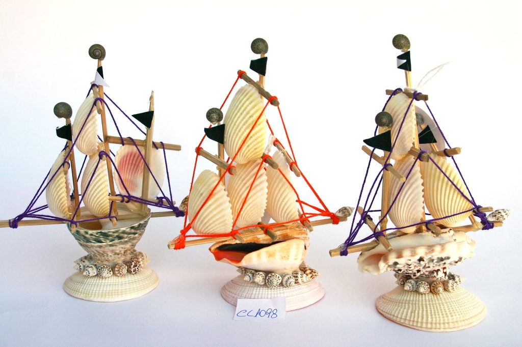 GALEONE CONCHIGLIA H 13 CM 6 MOD E COL ASS 