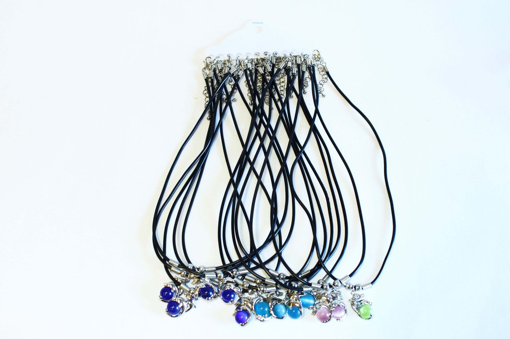 OGRLICA S PRIVJESKOM