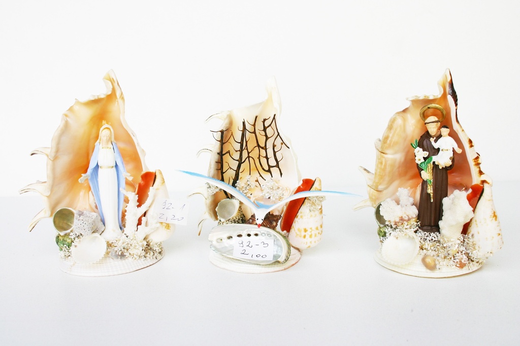 LAMBIS A NIDO MADONNA H. 11 