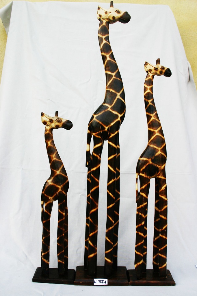 SET GIRAFFA MACULATA 60-80-100 cm. 