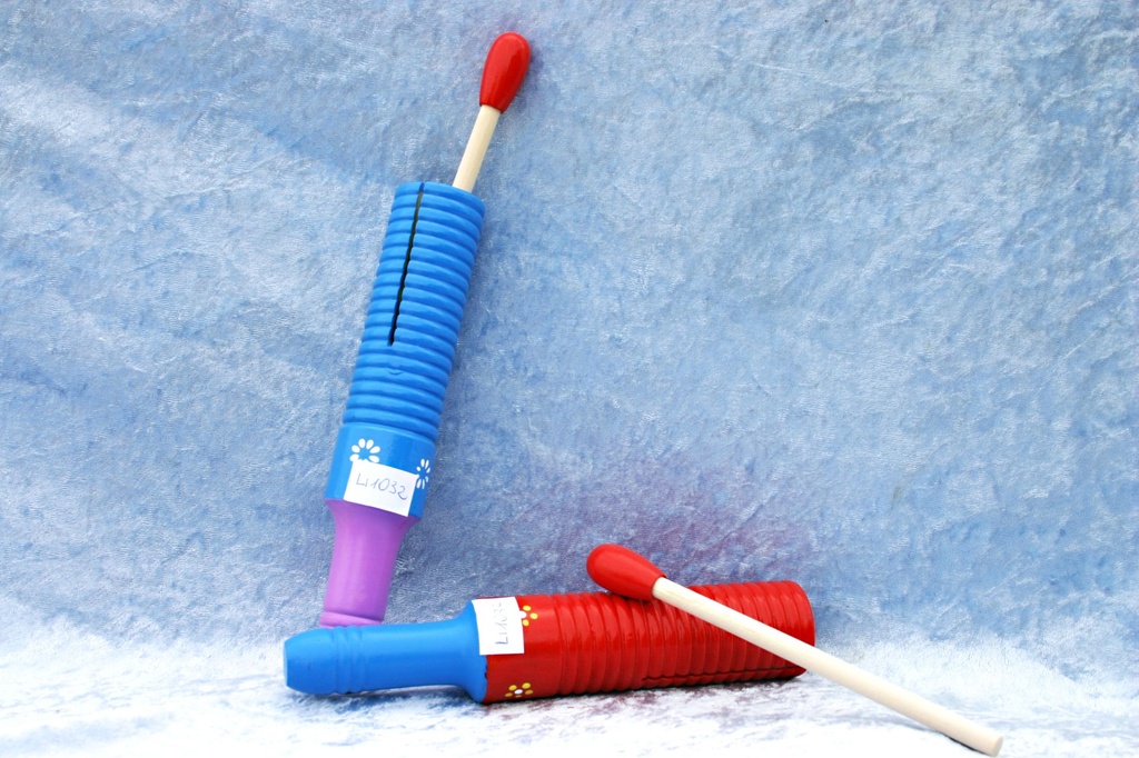 BASTONCINO LEGNO 20 CM SUONO RANA 2 COL ASS 