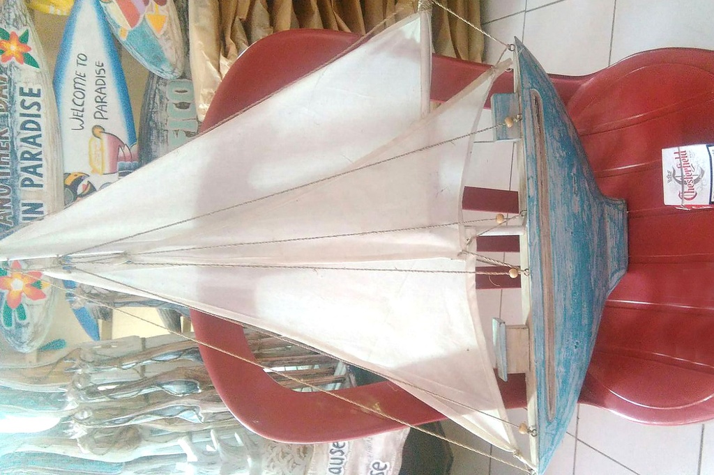 DRVENA JEDRILICA ZA ZID CM 55*75 