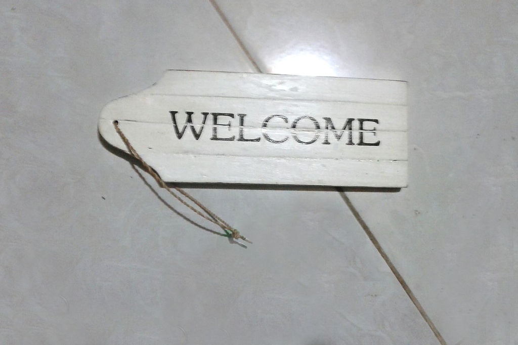 DRVENI NATPIS  CM 22*8 