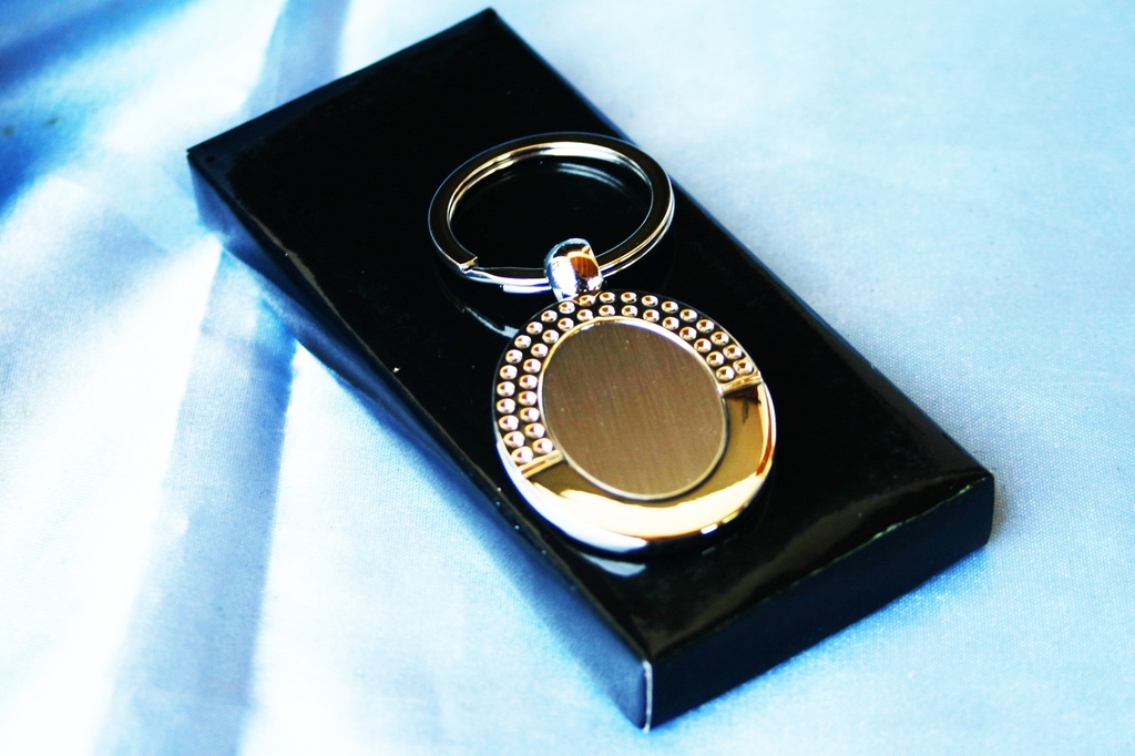 METALNI PRIVJESAK ZA KLJUČEVE