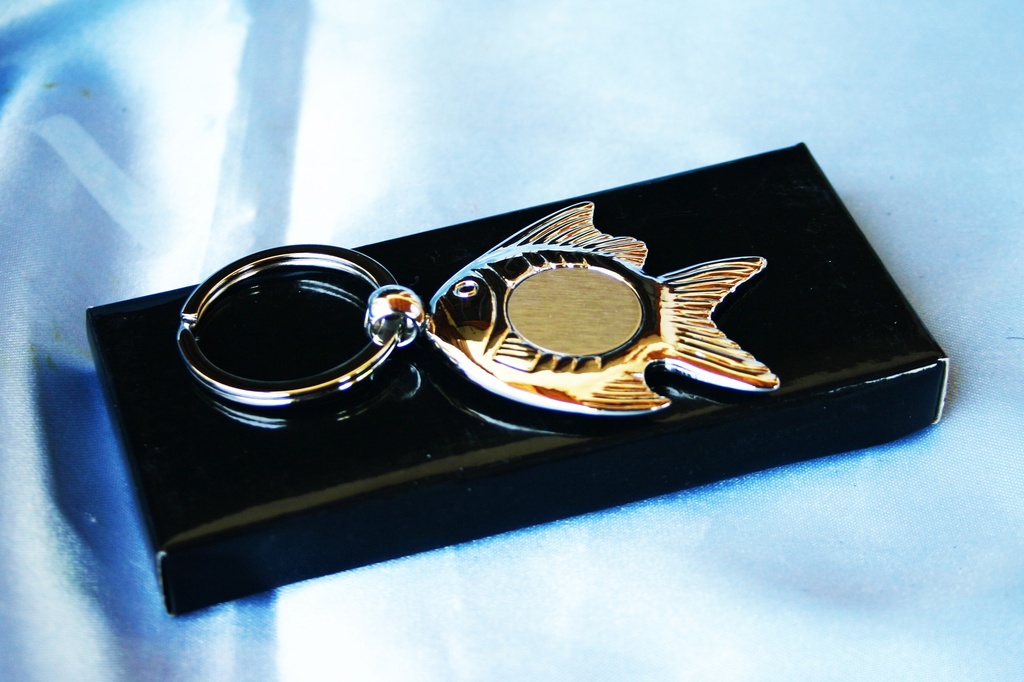 PERSONALIZIRANI METALNI PRIVJESAK ZA KLJUČEVE