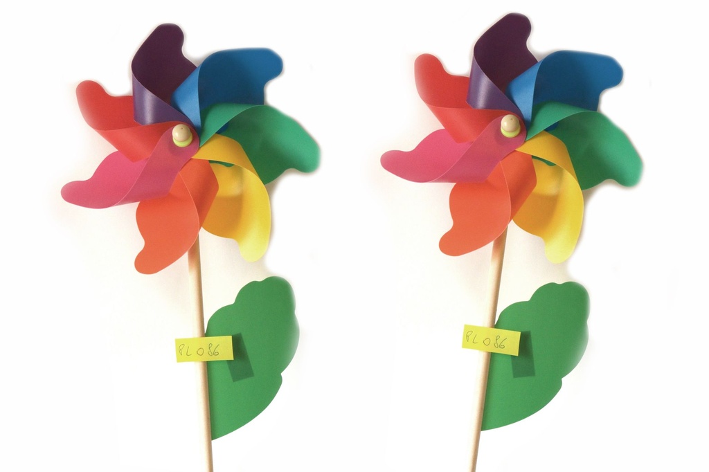 PLASTIČNA VJETRENJAČA DIAM CM 24  