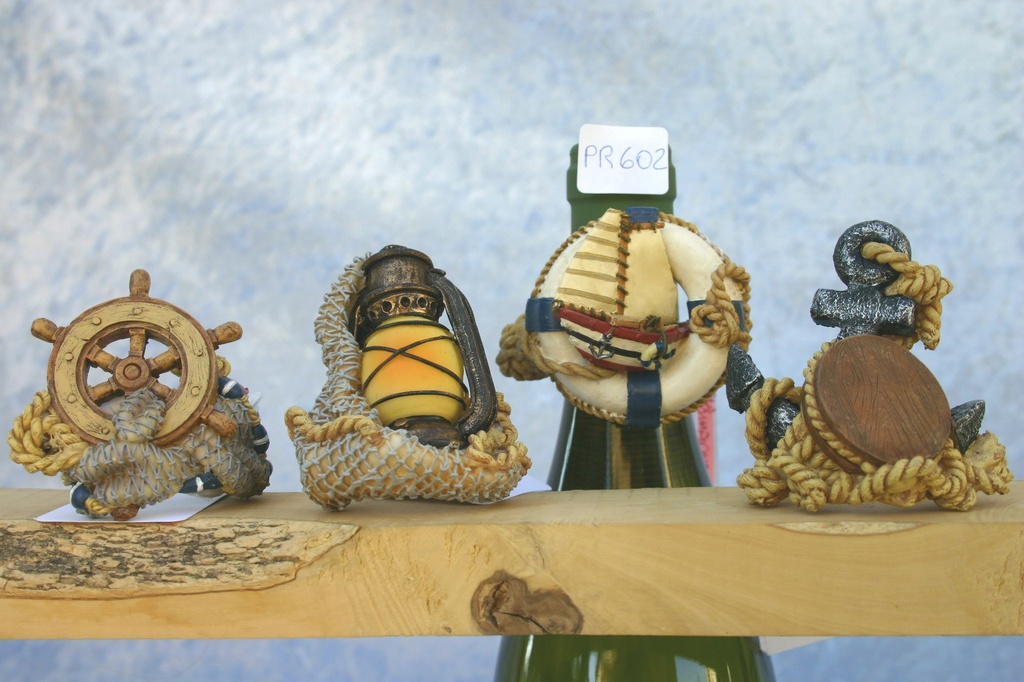 DECORO RES.PER COLLO BOTTIGLIE 4 MOD. h.10 cm 