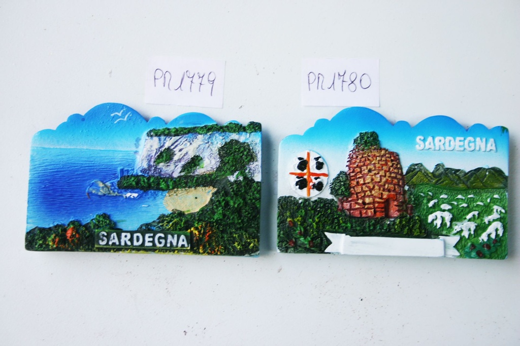 MAGNETE RESINA NUVOLA SARDEGNA NURAGHE 