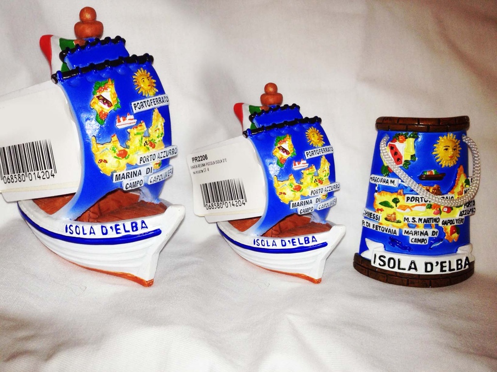 BARCA RESINA MEDIA ISOLA D'ELBA CM 12 