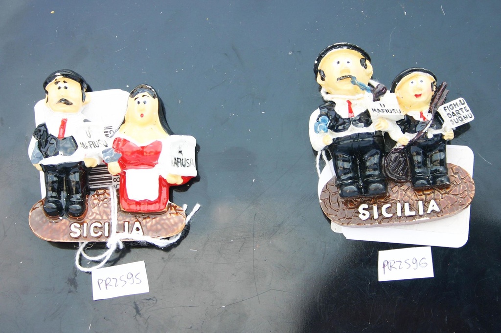 MAGNETE RESINA UOMO E BIMBO "FAMIGLIA" 