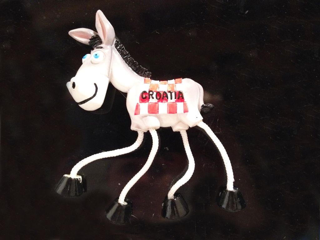 MAGNET OD SMOLE  CROATIA  
